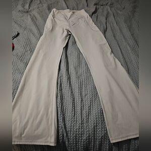 Flared yoga pants Size Medium